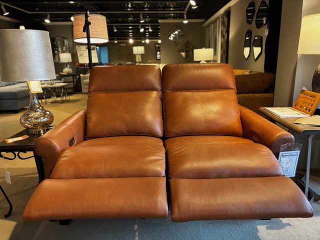 Leather Power Reclining Loveseat - Image 2